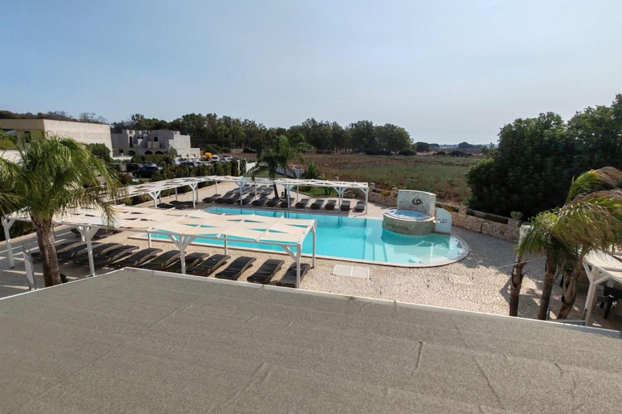 Pino Resort With Shared Pool Torre Lapillo Buitenkant foto